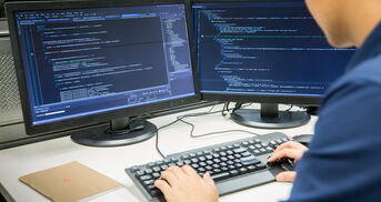 Softwareentwicklung Tastatur mit Bildschirmcode