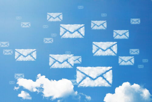 E-Mail Icons als Wolken