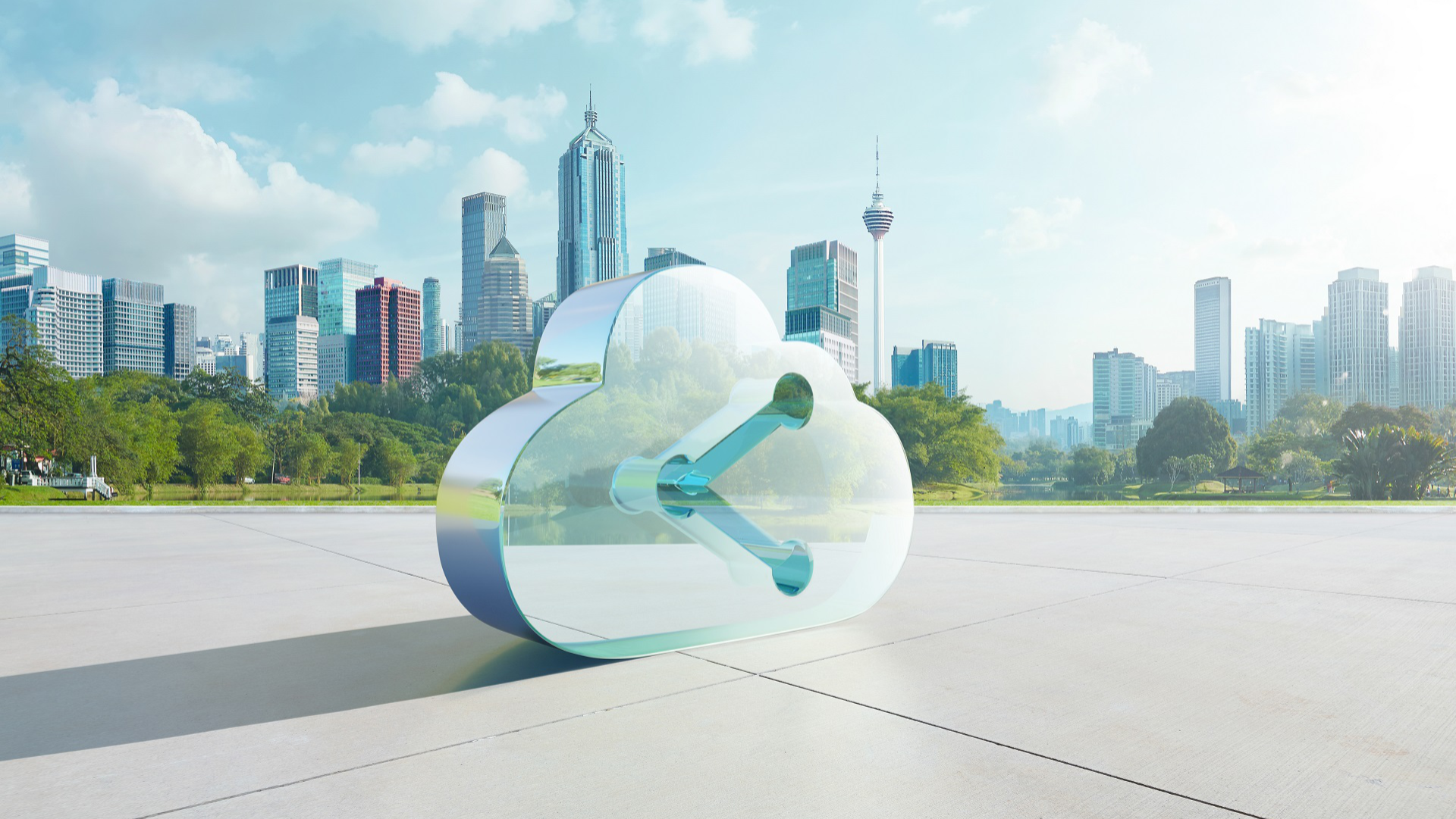 Gläserne Wolke vor einer Stadt
